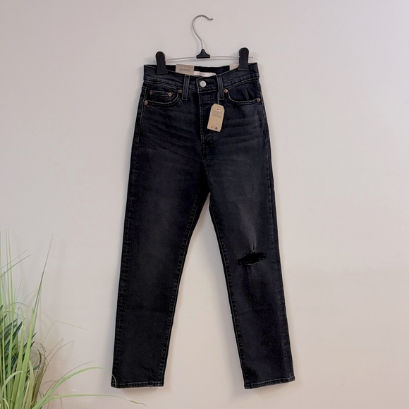 Levi's Women's Wedge Straight Leg Jeans size 26*28 - Picture 2 of 5